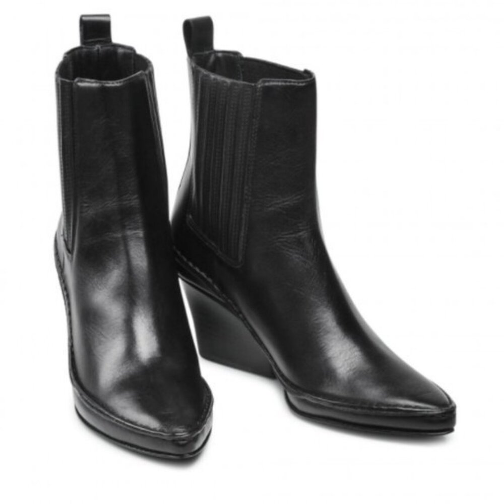 NEW Tory Burch booties black leather